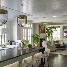 Sunny Kitchen, Breakfast Nook and Family Room with Pops of Color