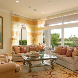 Palm Beach Gardens Estate Sitting Area