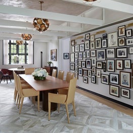 Modern Lakefront House