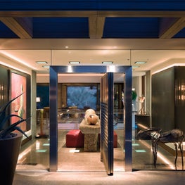 Desert Vogue - Entrance