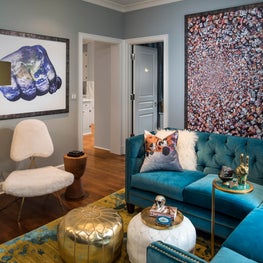 East Lake Shore Drive Family Room 