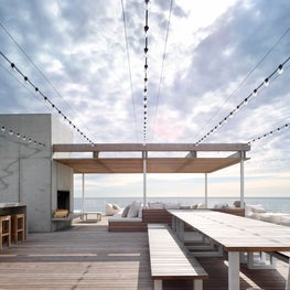 Ocean Deck House Upper Level Deck