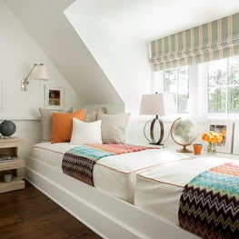 Southern Living Showhouse reading bank