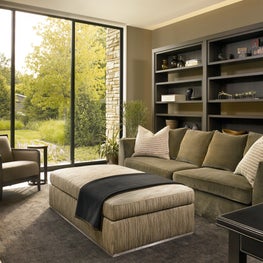 Modern Lakefront Residence