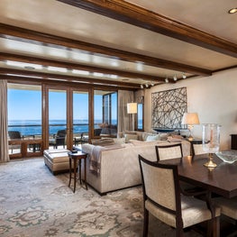 Santa Barbara Residence