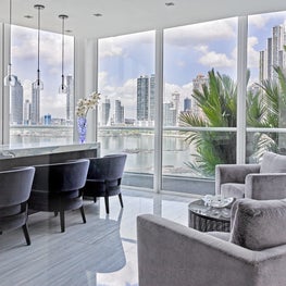 Private Condo - Panama