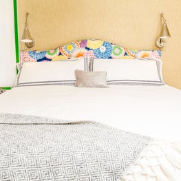 Hollywood Cottage Bedroom