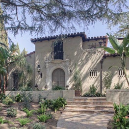 Historic Paul Williams in La Canada