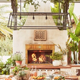 Malibu Spanish Colonial, Courtyard Outdoor Dining, Kitchen, Fireplace w/pergola
