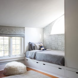  Kids Bdrm with Built in Bed/Closet