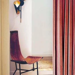 The Apartment By The Line