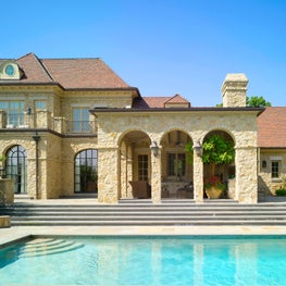 Tennessee River Residence