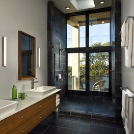 Bluff point Road Master bath
