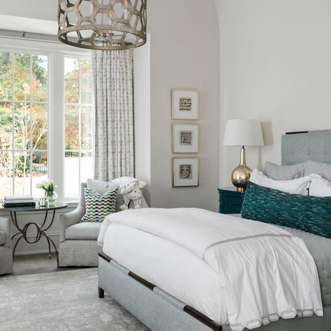 Oakton Terrace - Master Bedroom