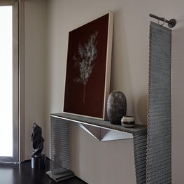 Modern Entryway Design 