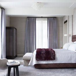 Master Bedroom - Downtown Triplex Apartment