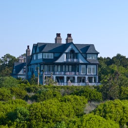 Shingle Style Residence in Kiawah Island, SC