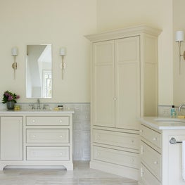 The Weston Home: Updated Traditional Style