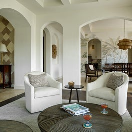 Open Plan Living /Mediterranean Architecture