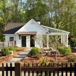 Horse Farm Farmhouse Outside Atlanta