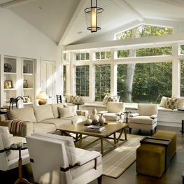 Lake County Retreat: A serene weekender in the woods