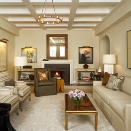 Chicago, Illinois Gold Coast Prewar Co-op Apartment