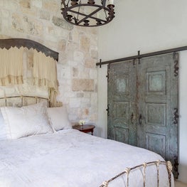 Sarah West & Associates