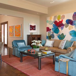 Living room with View of Art Gallery Hall