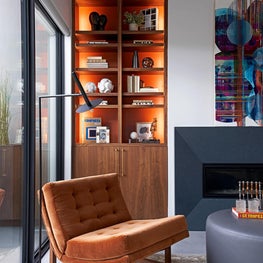 This warm, southwestern-inspired interior is reminiscent of a Texas sunset.