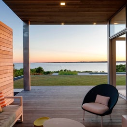 Modern Oceanside Retreat