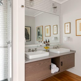 Art Deco Pied-a-Terre