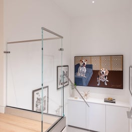 CITY CONDO IN THE SKY