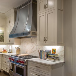 Cottage on the Corner 