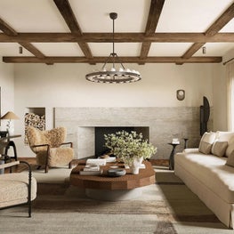 T - Residence / Westchester, Living Room with Fireplace