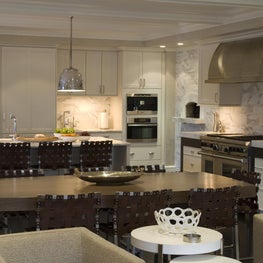 CONTEMPORARY HOUSE Contemporary Kitchen with Dining Area