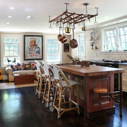 A Farmhouse Kitchen Designed for Modern Comfort