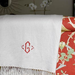 Transitional Courtyard Home