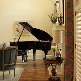 Roswell Residence, Living Room with piano