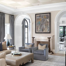 Classical details in a transitional Palm Beach interior.