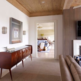 Bridgehampton Residence, Family Room console