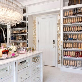 A Long Island Dressing Room