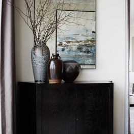 Cathedral District Residence Dining Room Detail 