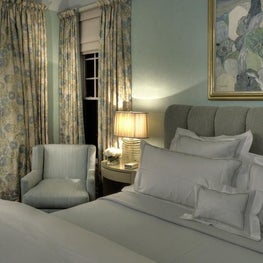 EAST HAMPTON CONTEMPORARY East Hampton Residence