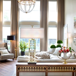 Cathedral Great Room with Custom Sectional Console