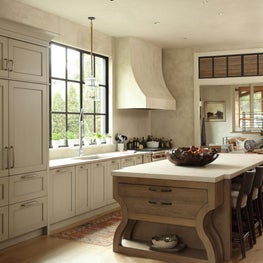 Transitional Kitchen 