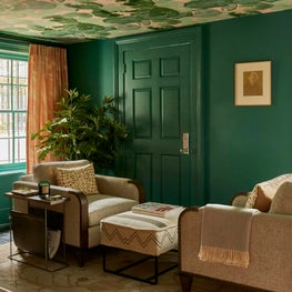 Portfolio: Sitting Area in Shades of Green & Blush