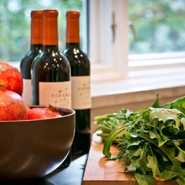 12th Street Townhouse/Modern Kitchen/Eat-In Kitchen Detail/Vignette