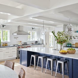 Kitchen, Simon Pearce Lighting, Dornbracht Sink, Design Within Reach Barstools, Annie Selke Rug — Pine Lake Project