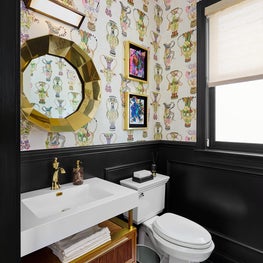 Portfolio: Colorful Powder Bath