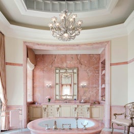 Dubai Villa Her Bath